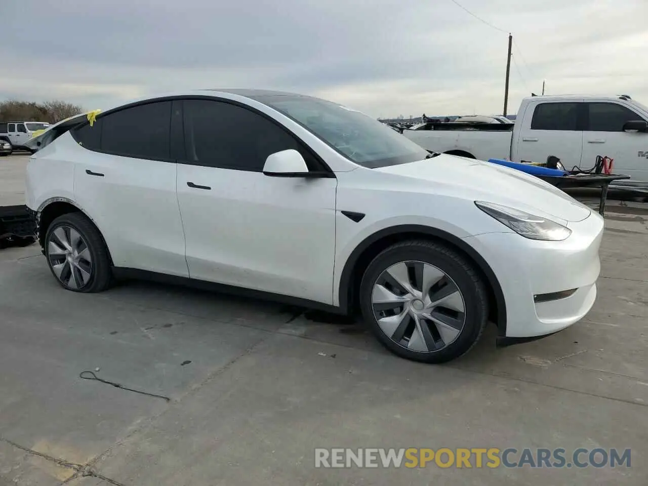 4 fotografías del automóvil dañado 7SAYGDEE9PA092263 TESLA MODEL Y 2023
