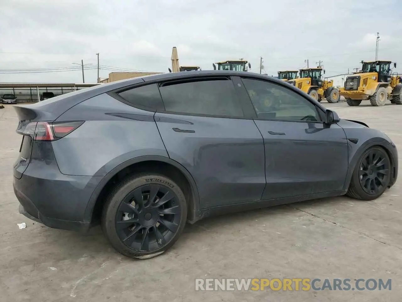3 fotografías del automóvil dañado 7SAYGDEE9PA101155 TESLA MODEL Y 2023