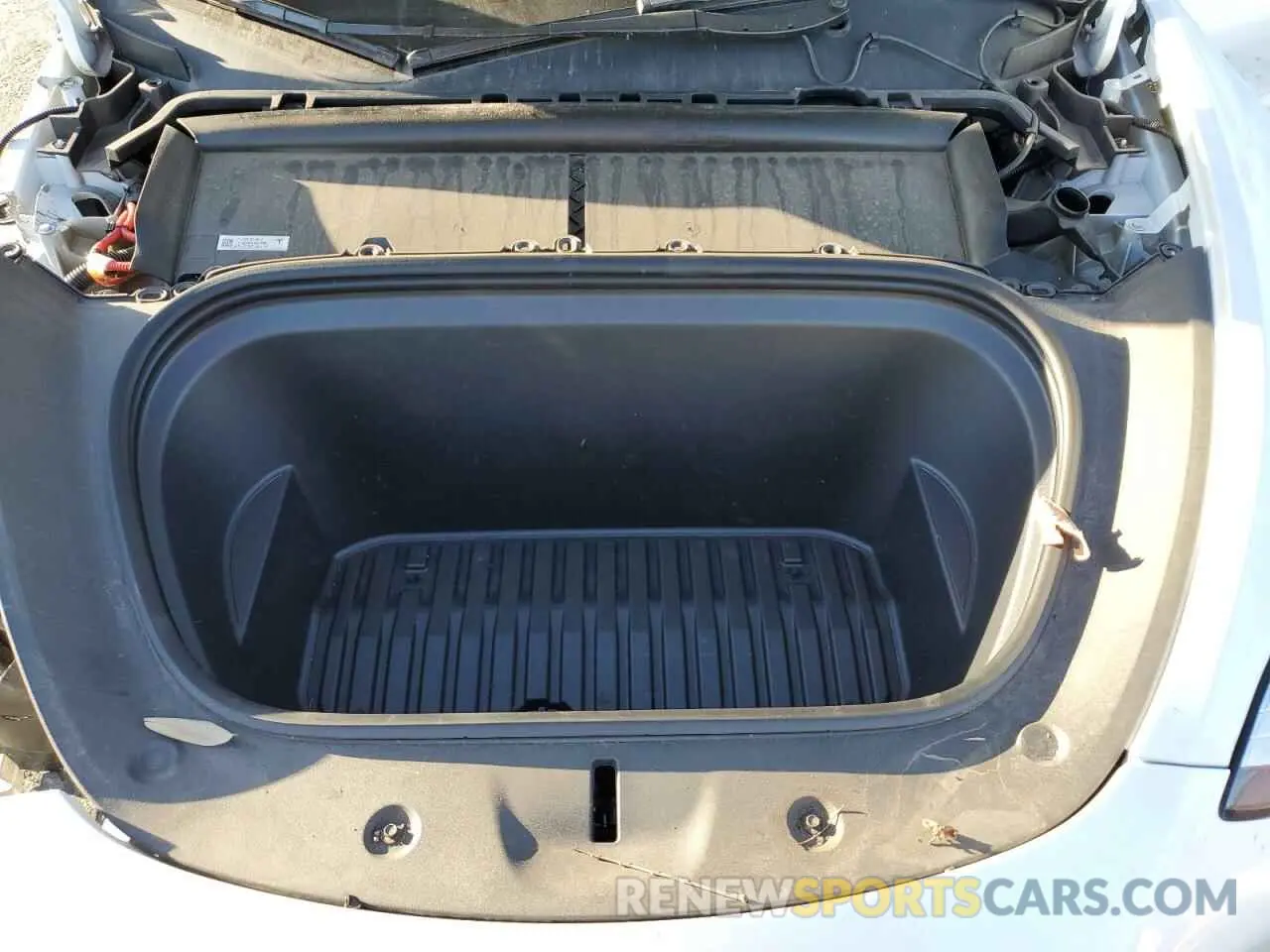 12 fotografías del automóvil dañado 7SAYGDEE9PA113788 TESLA MODEL Y 2023