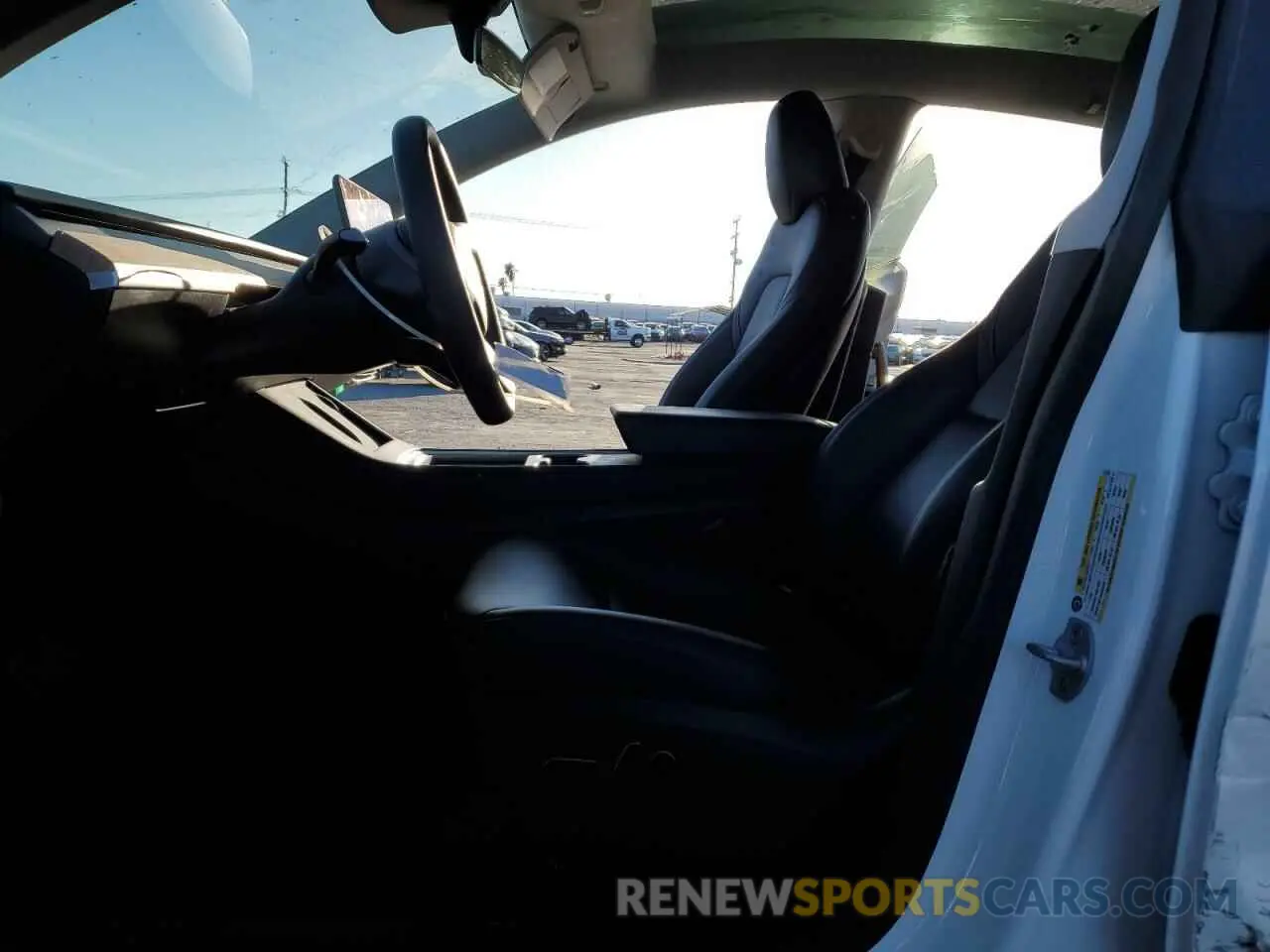 7 fotografías del automóvil dañado 7SAYGDEE9PA113788 TESLA MODEL Y 2023