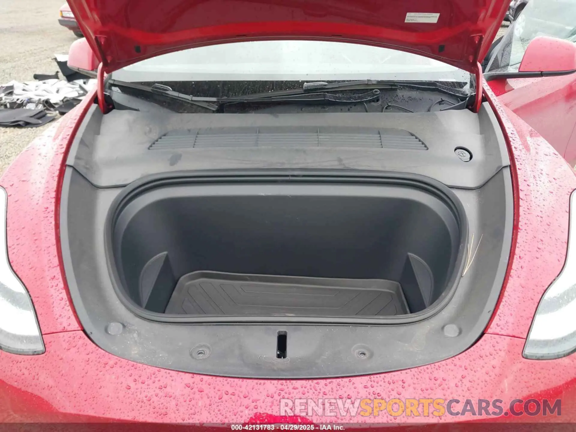 10 fotografías del automóvil dañado 7SAYGDEE9PA145947 TESLA MODEL Y 2023