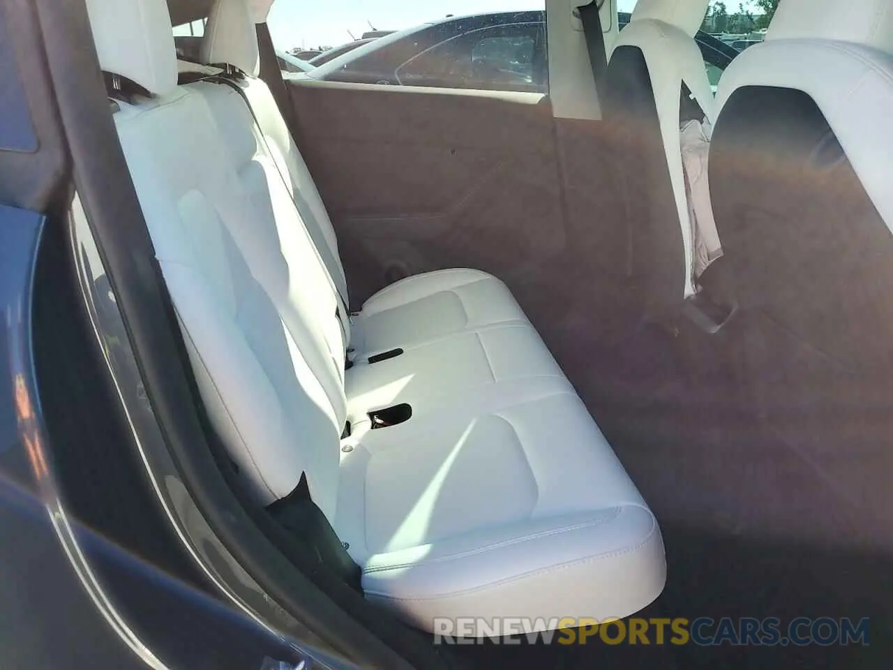10 fotografías del automóvil dañado 7SAYGDEE9PA158164 TESLA MODEL Y 2023
