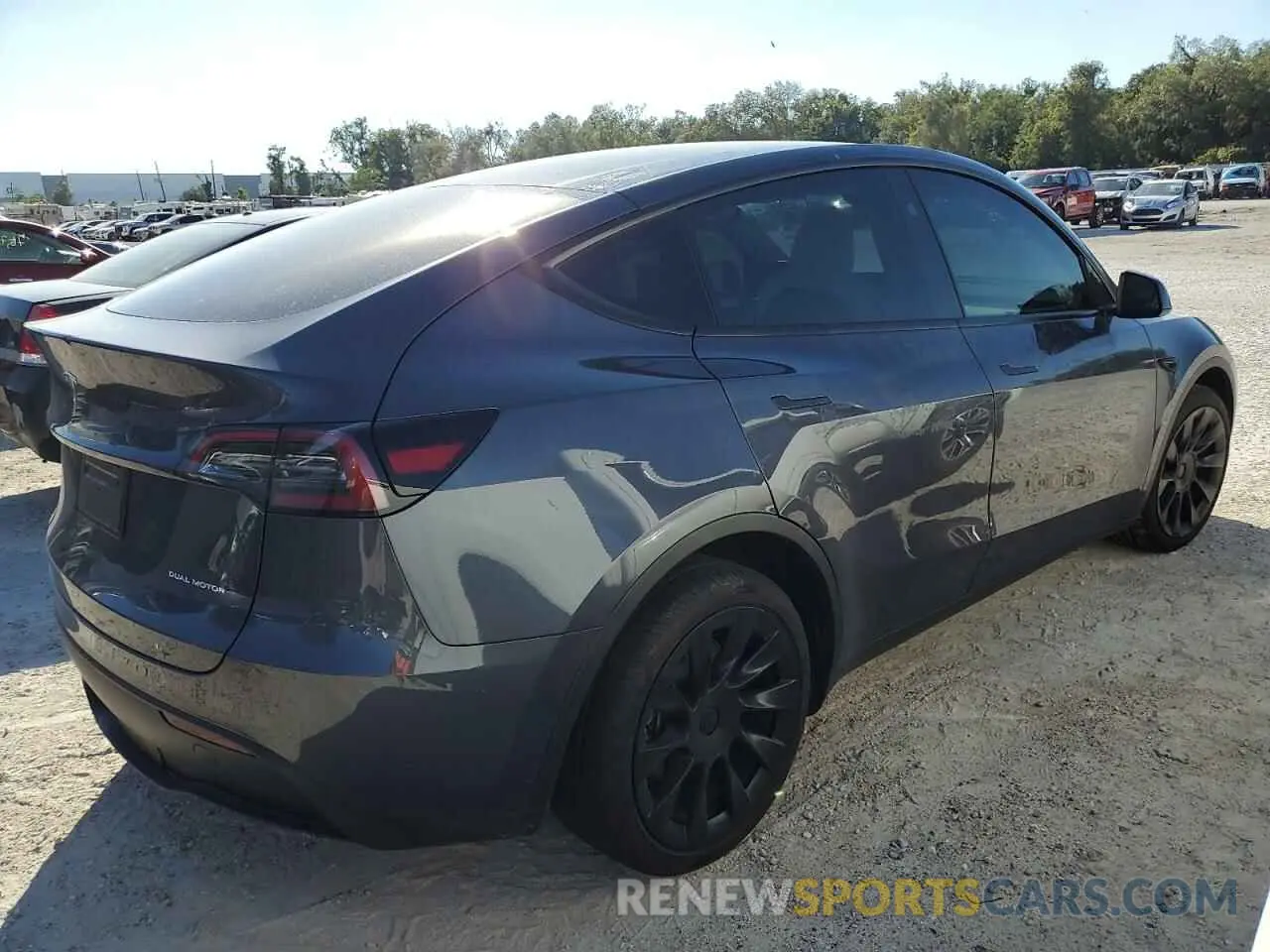 3 fotografías del automóvil dañado 7SAYGDEE9PA158164 TESLA MODEL Y 2023