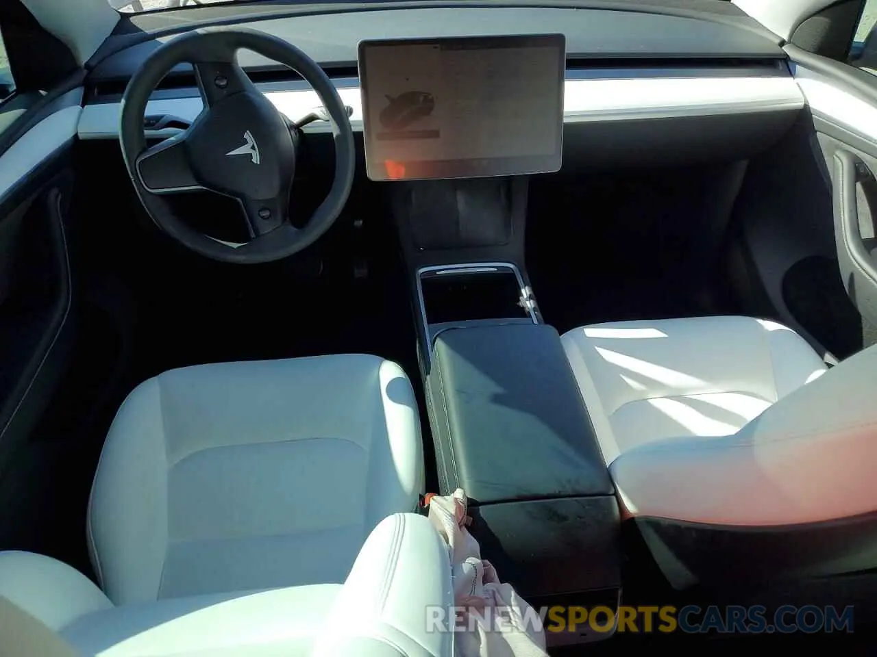 8 fotografías del automóvil dañado 7SAYGDEE9PA158164 TESLA MODEL Y 2023