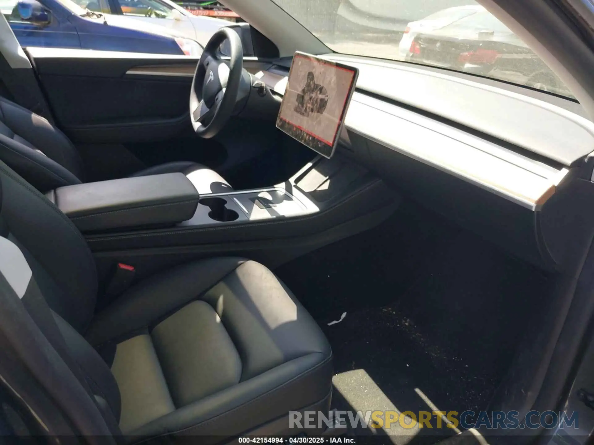 5 fotografías del automóvil dañado 7SAYGDEE9PA170556 TESLA MODEL Y 2023
