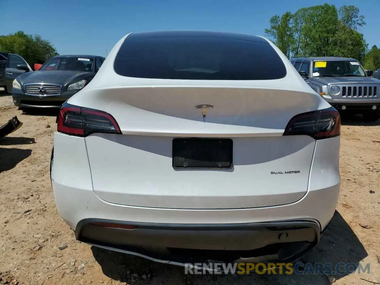 6 fotografías del automóvil dañado 7SAYGDEE9PA173439 TESLA MODEL Y 2023