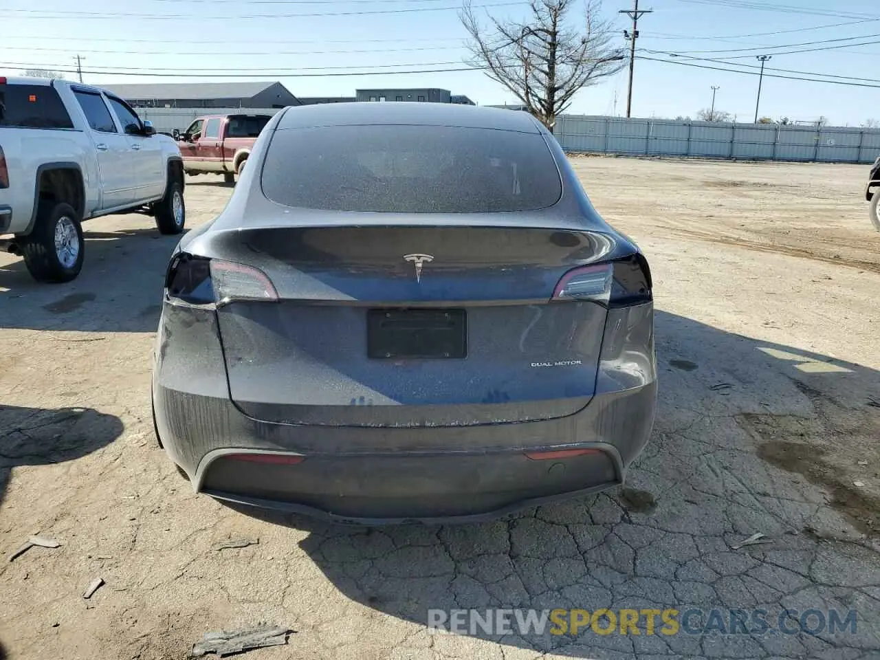 6 fotografías del automóvil dañado 7SAYGDEE9PA177636 TESLA MODEL Y 2023