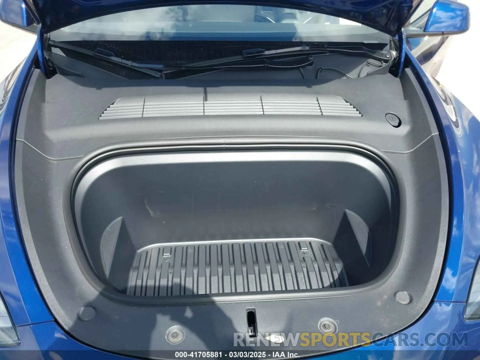 10 fotografías del automóvil dañado 7SAYGDEE9PA205757 TESLA MODEL Y 2023