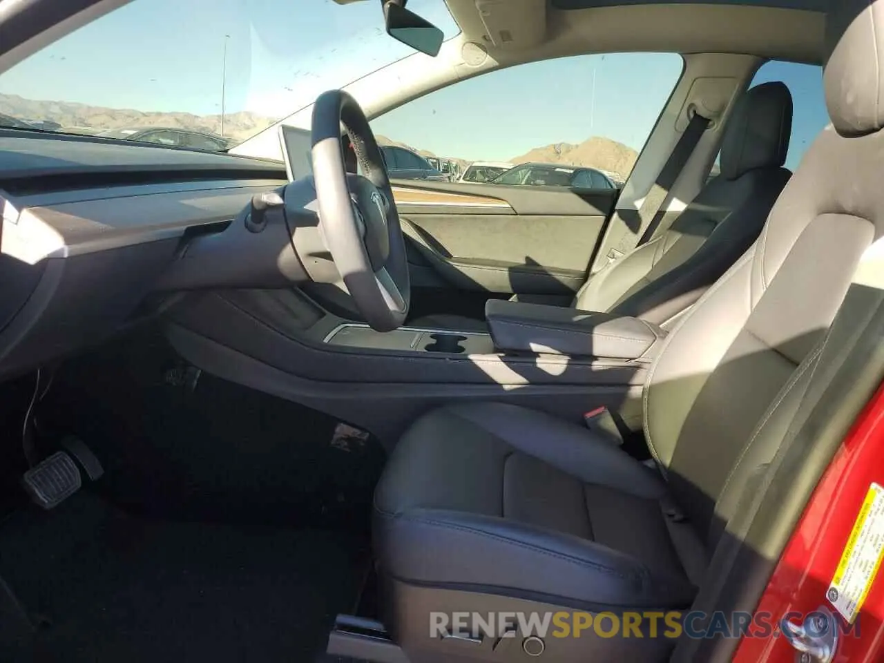 7 fotografías del automóvil dañado 7SAYGDEE9PF607281 TESLA MODEL Y 2023