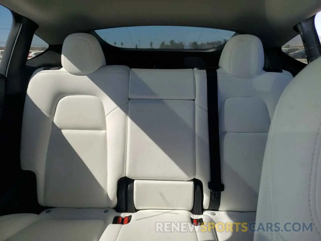 10 fotografías del automóvil dañado 7SAYGDEE9PF608303 TESLA MODEL Y 2023