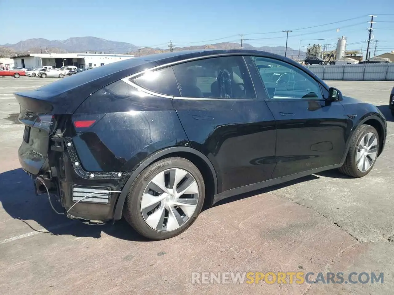 3 fotografías del automóvil dañado 7SAYGDEE9PF608303 TESLA MODEL Y 2023