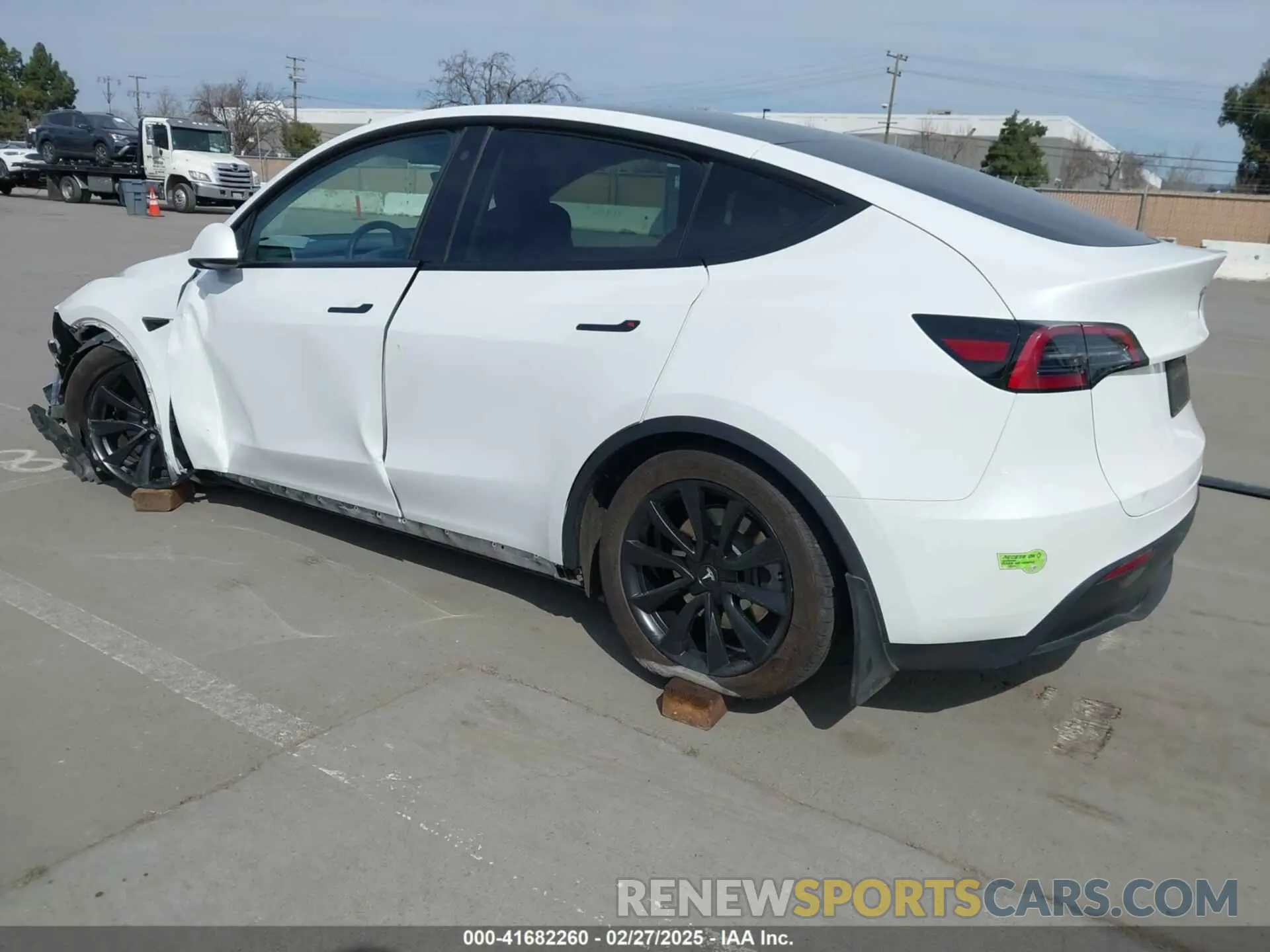 3 fotografías del automóvil dañado 7SAYGDEE9PF609824 TESLA MODEL Y 2023