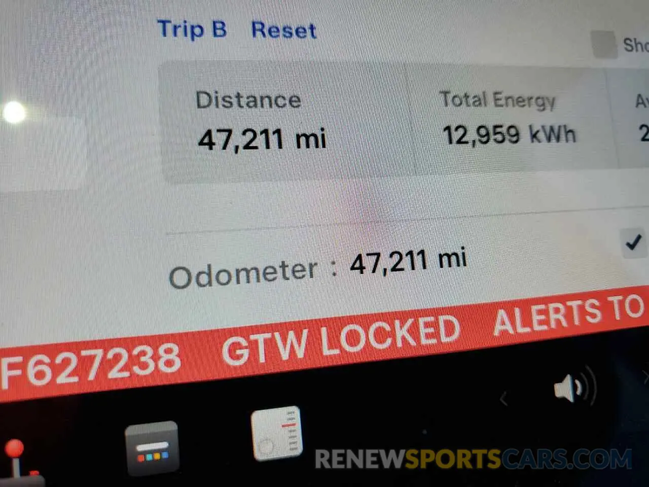 9 fotografías del automóvil dañado 7SAYGDEE9PF627238 TESLA MODEL Y 2023