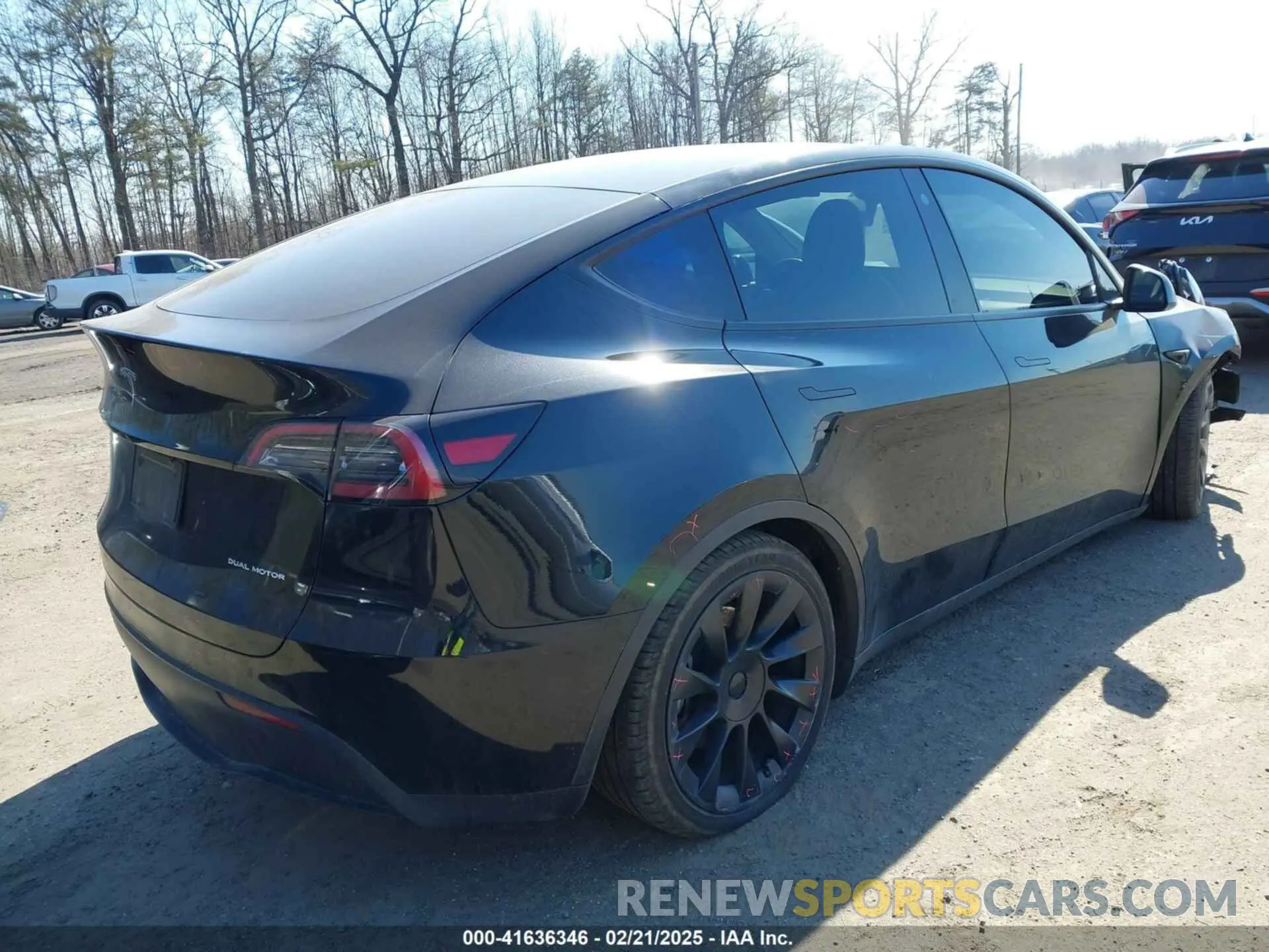 4 fotografías del automóvil dañado 7SAYGDEE9PF639969 TESLA MODEL Y 2023