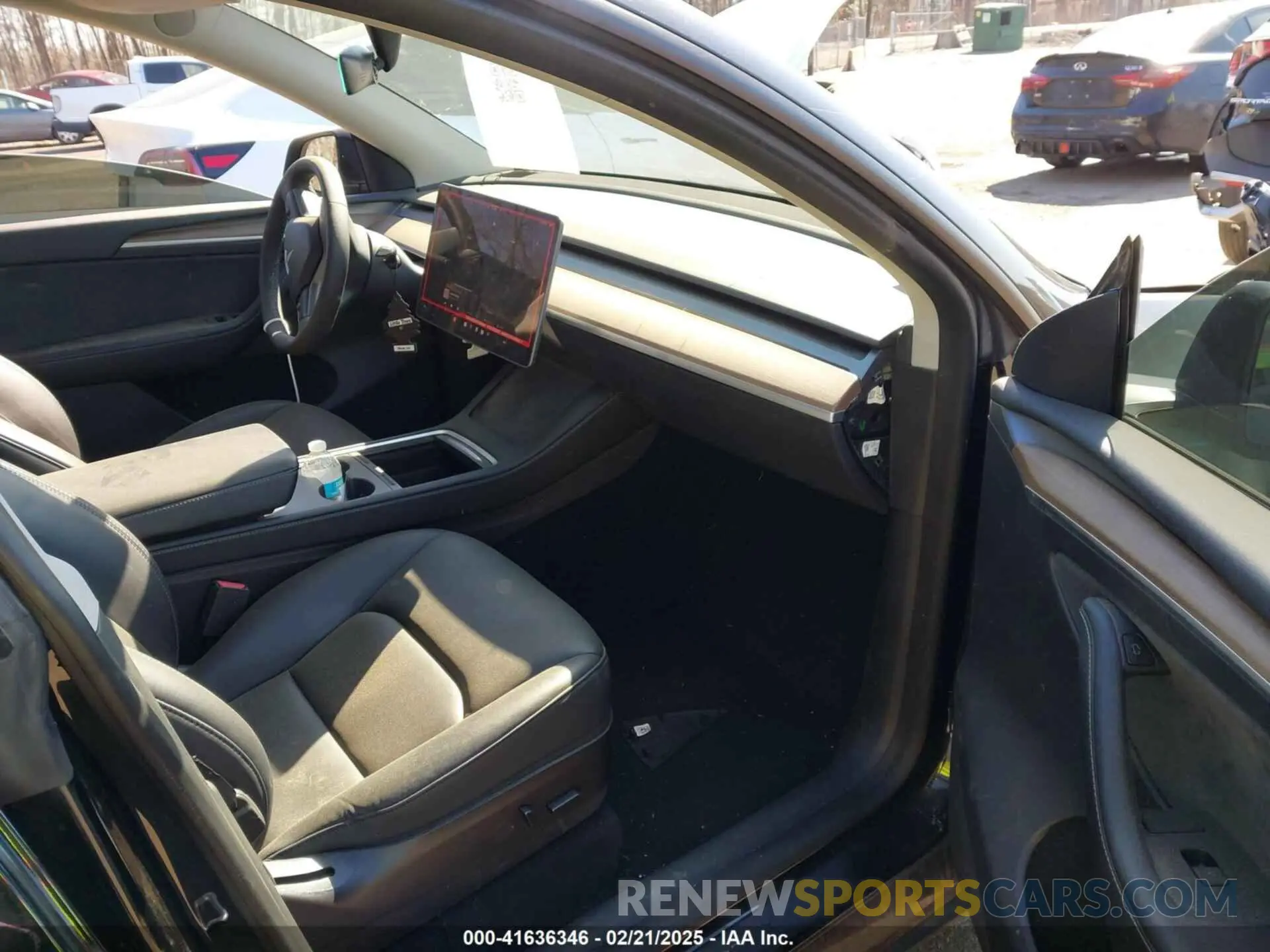 5 fotografías del automóvil dañado 7SAYGDEE9PF639969 TESLA MODEL Y 2023