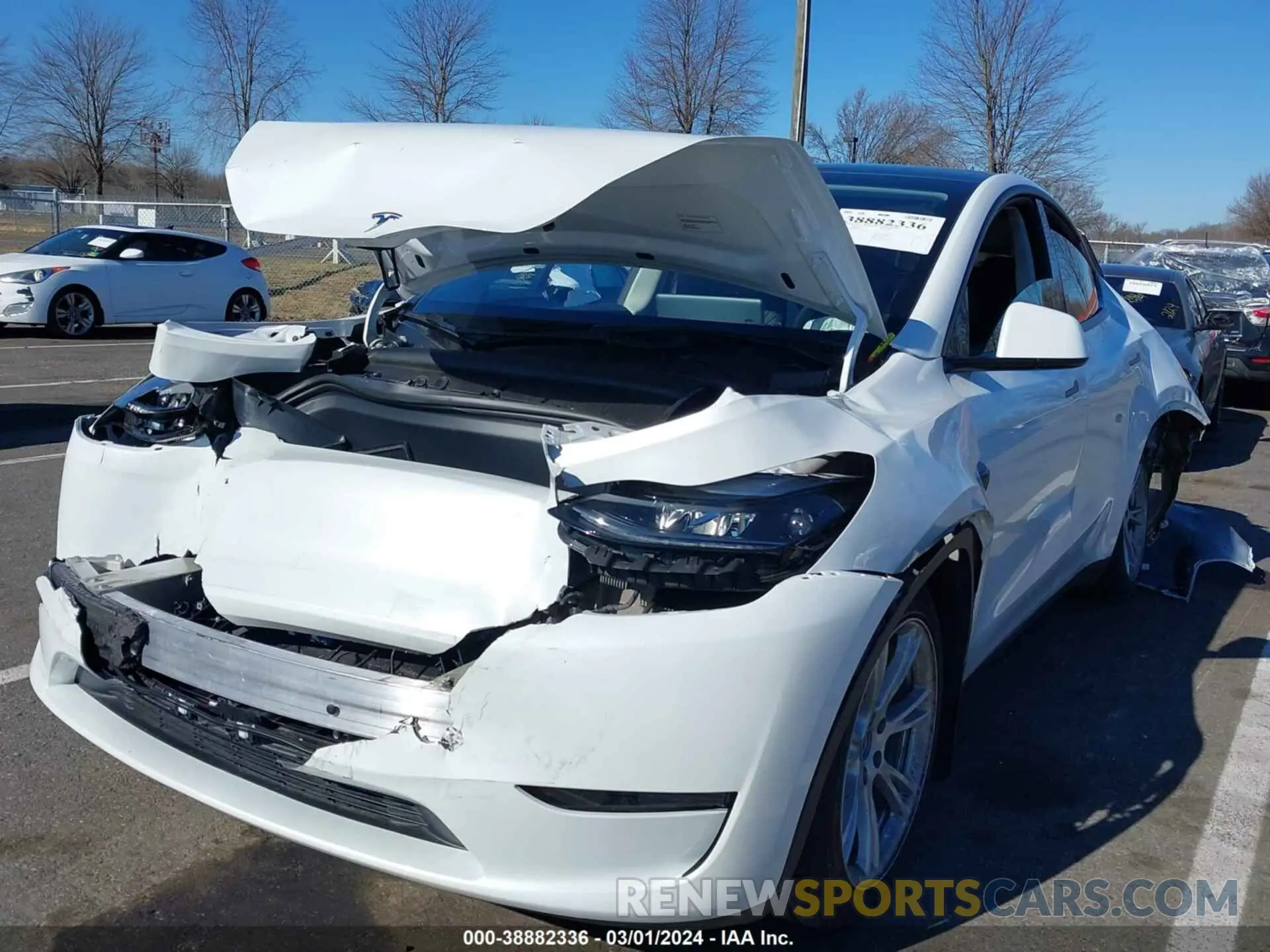 2 fotografías del automóvil dañado 7SAYGDEE9PF688041 TESLA MODEL Y 2023