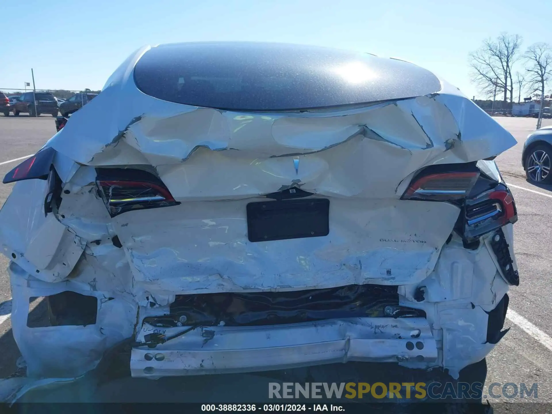 6 fotografías del automóvil dañado 7SAYGDEE9PF688041 TESLA MODEL Y 2023