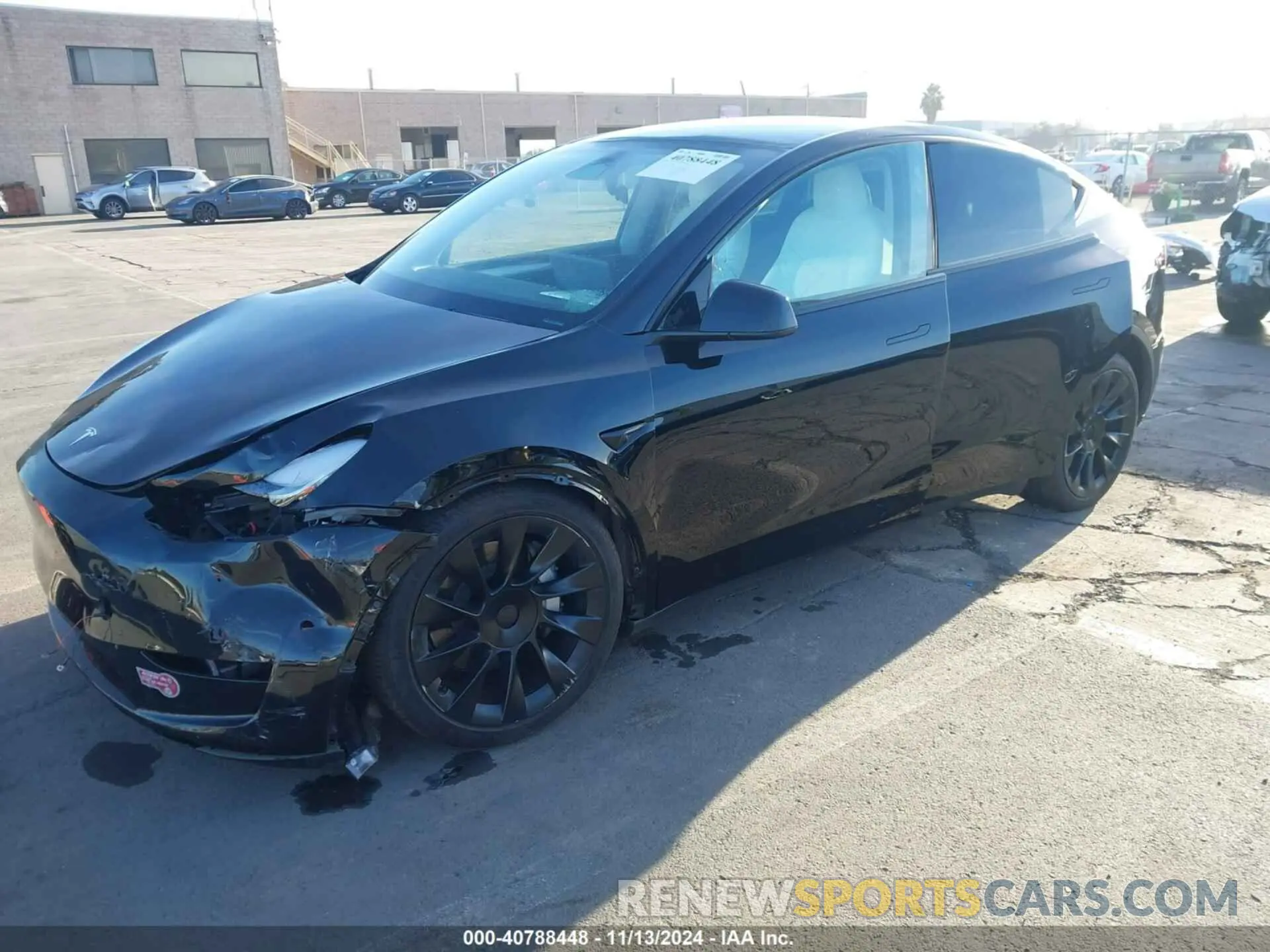 2 fotografías del automóvil dañado 7SAYGDEE9PF787698 TESLA MODEL Y 2023
