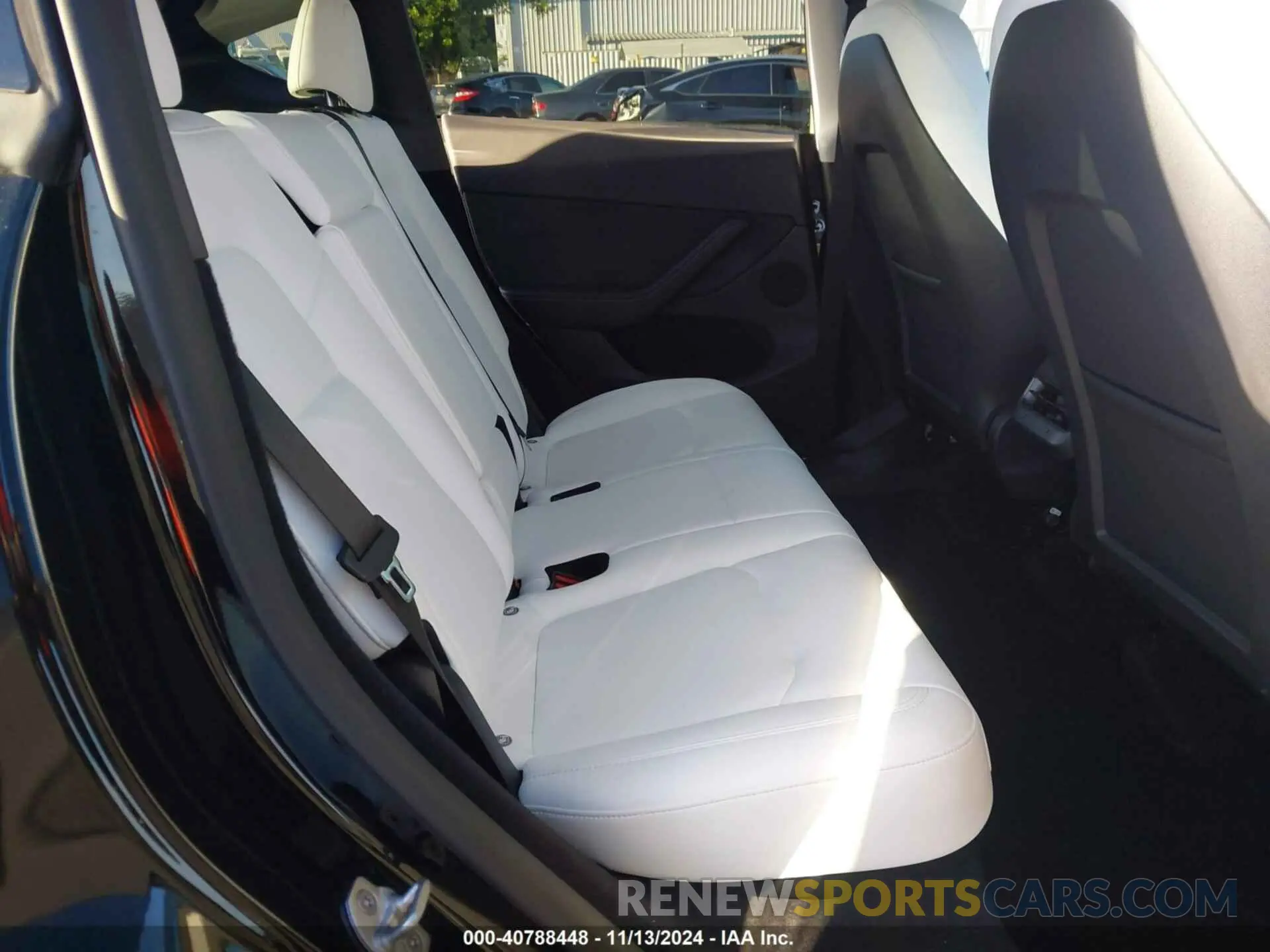 8 fotografías del automóvil dañado 7SAYGDEE9PF787698 TESLA MODEL Y 2023