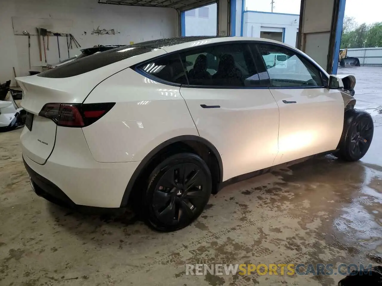 3 fotografías del automóvil dañado 7SAYGDEE9PF805214 TESLA MODEL Y 2023