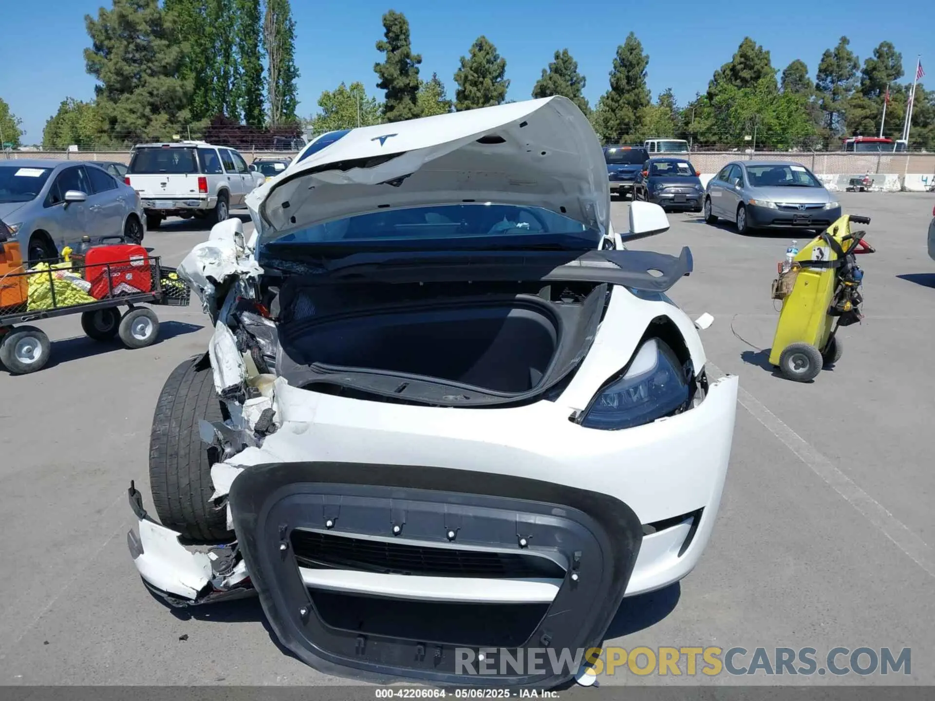 11 fotografías del automóvil dañado 7SAYGDEE9PF811580 TESLA MODEL Y 2023