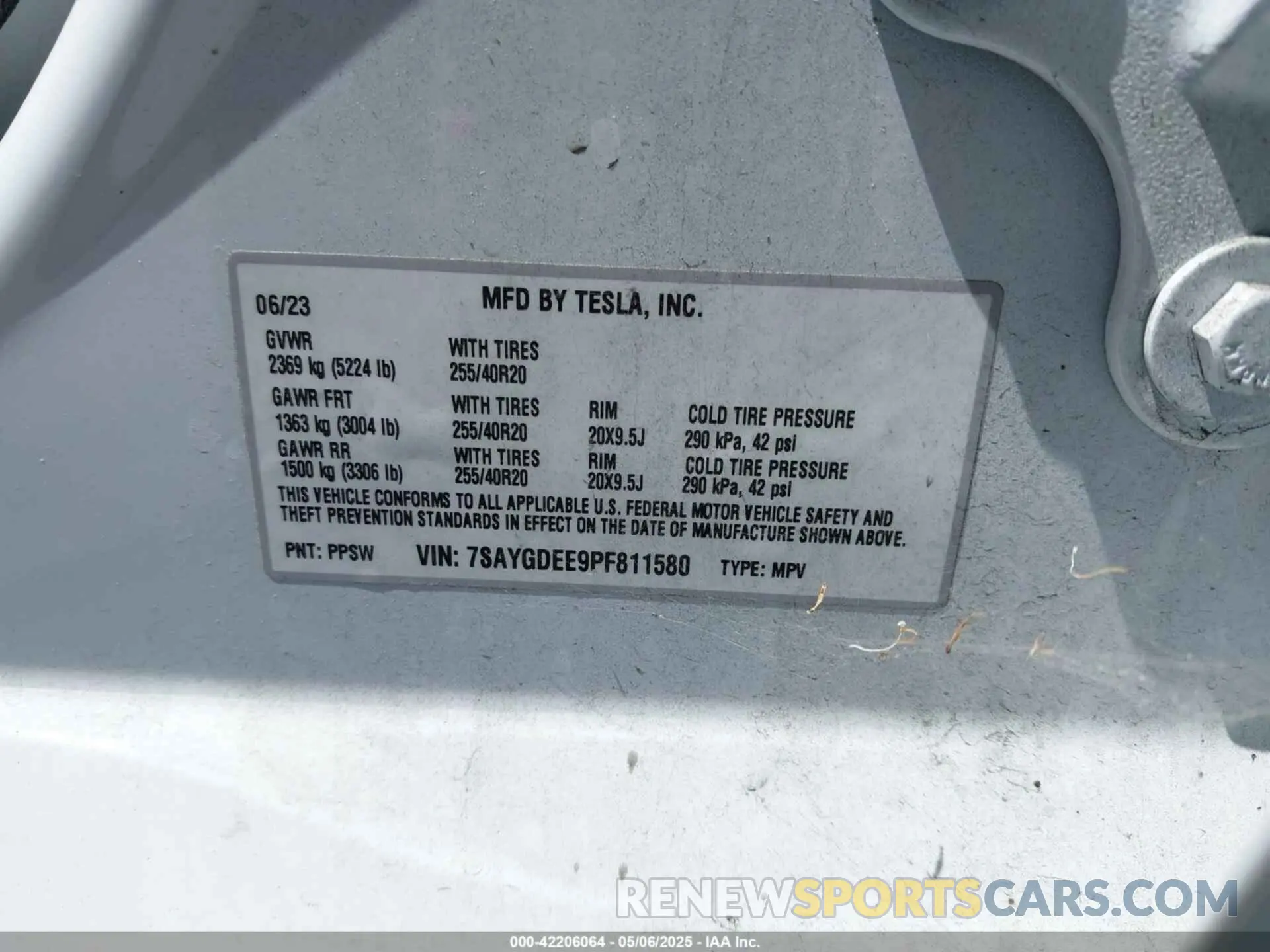 9 fotografías del automóvil dañado 7SAYGDEE9PF811580 TESLA MODEL Y 2023