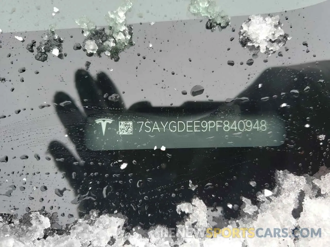 13 fotografías del automóvil dañado 7SAYGDEE9PF840948 TESLA MODEL Y 2023