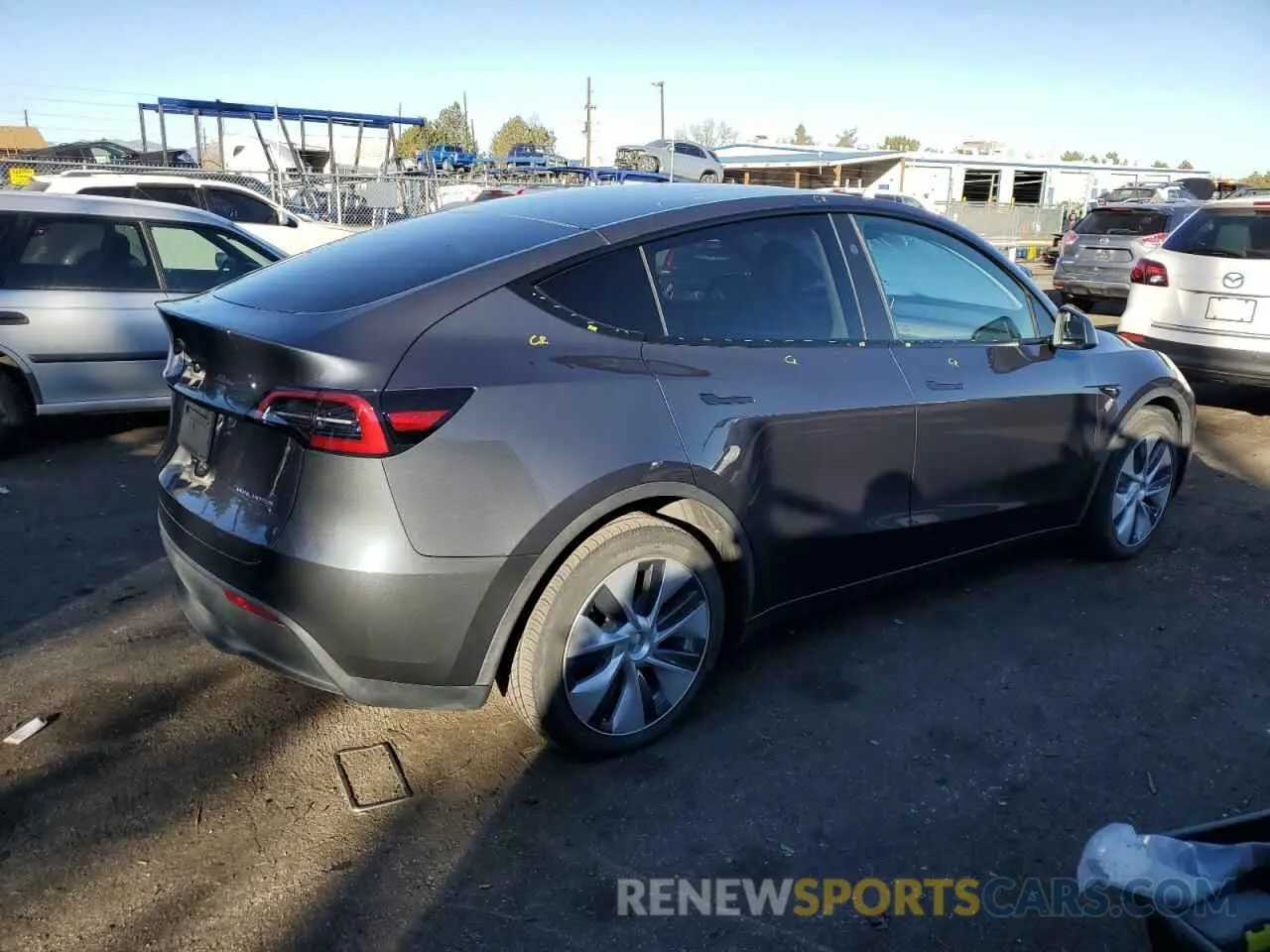 3 fotografías del automóvil dañado 7SAYGDEE9PF844370 TESLA MODEL Y 2023