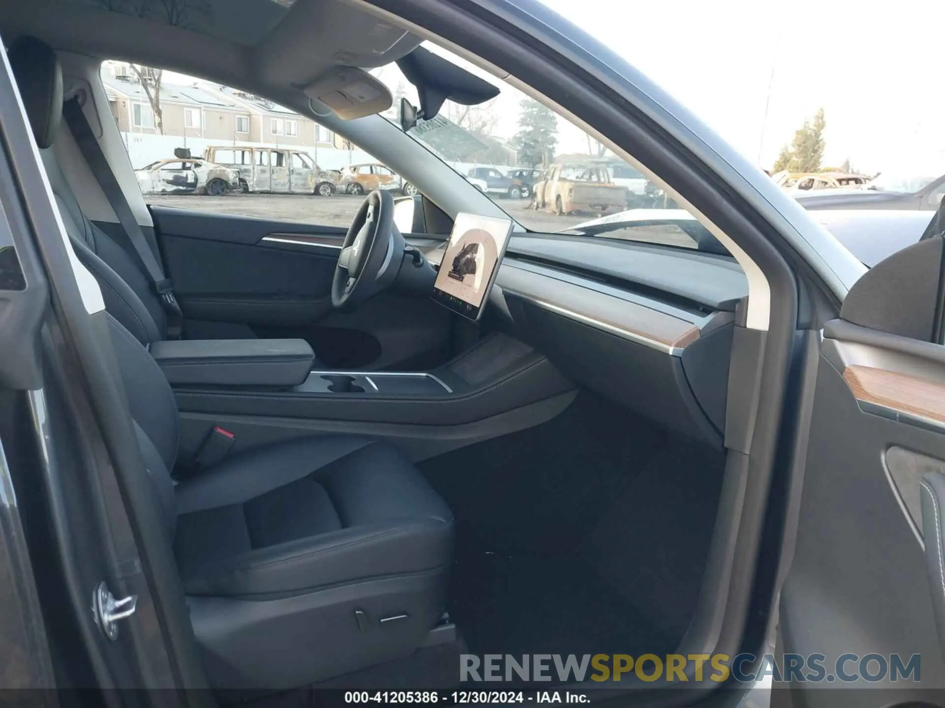 5 fotografías del automóvil dañado 7SAYGDEE9PF858527 TESLA MODEL Y 2023