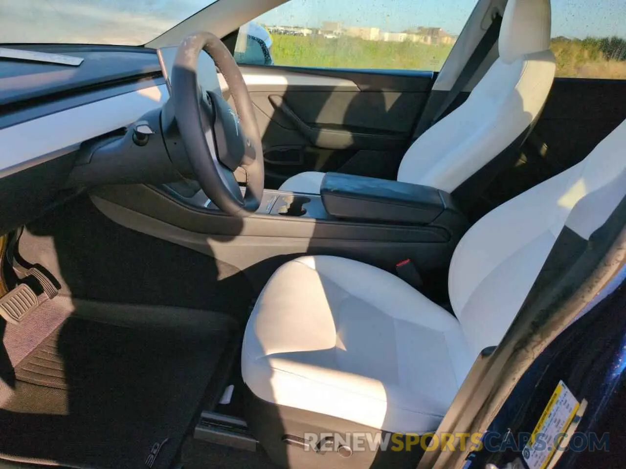 7 fotografías del automóvil dañado 7SAYGDEE9PF880933 TESLA MODEL Y 2023