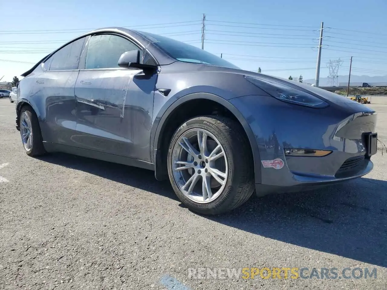 4 fotografías del automóvil dañado 7SAYGDEE9PF916202 TESLA MODEL Y 2023