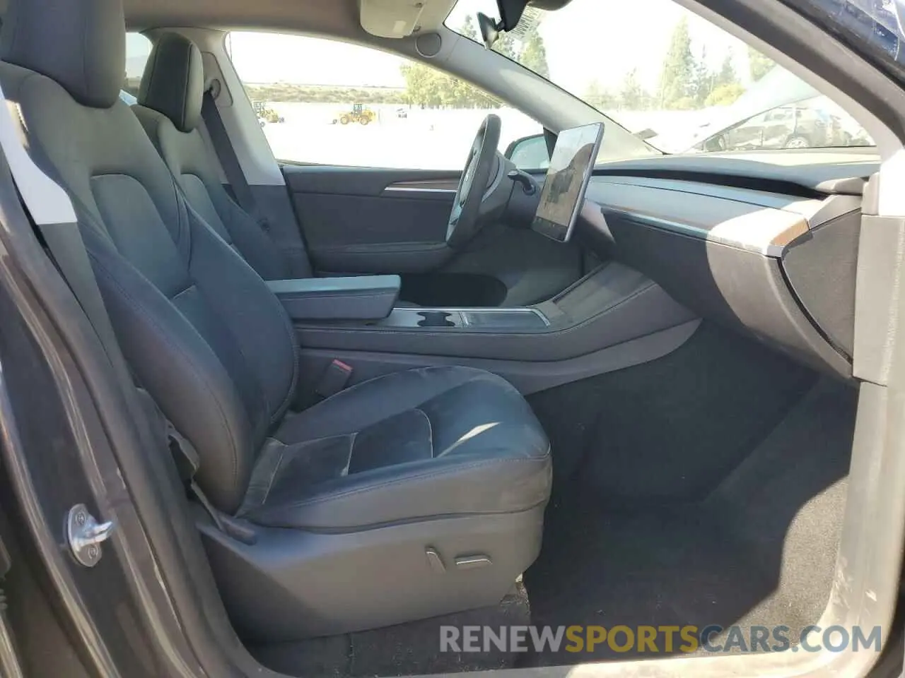 7 fotografías del automóvil dañado 7SAYGDEE9PF916202 TESLA MODEL Y 2023