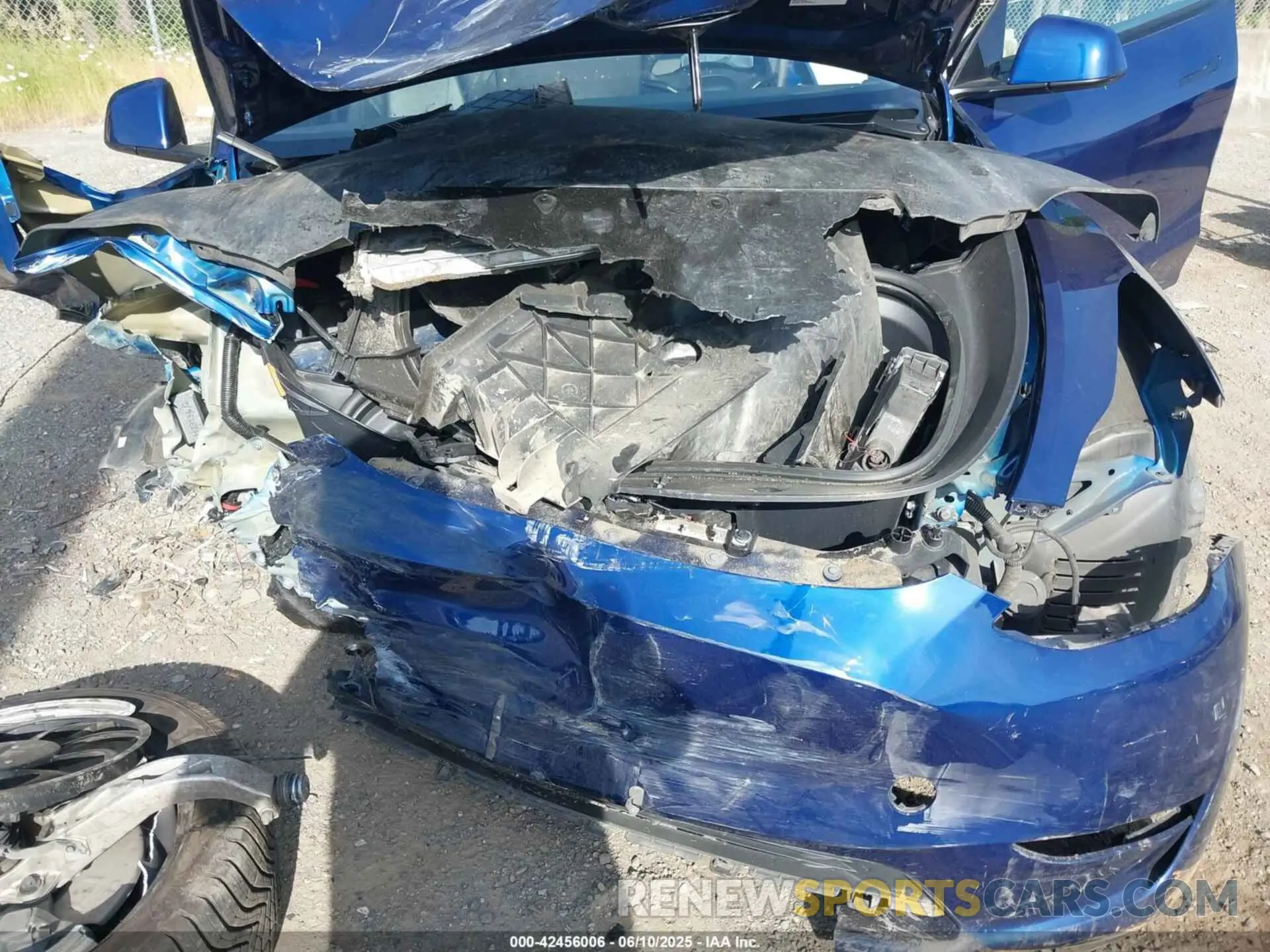 6 fotografías del automóvil dañado 7SAYGDEE9PF917186 TESLA MODEL Y 2023