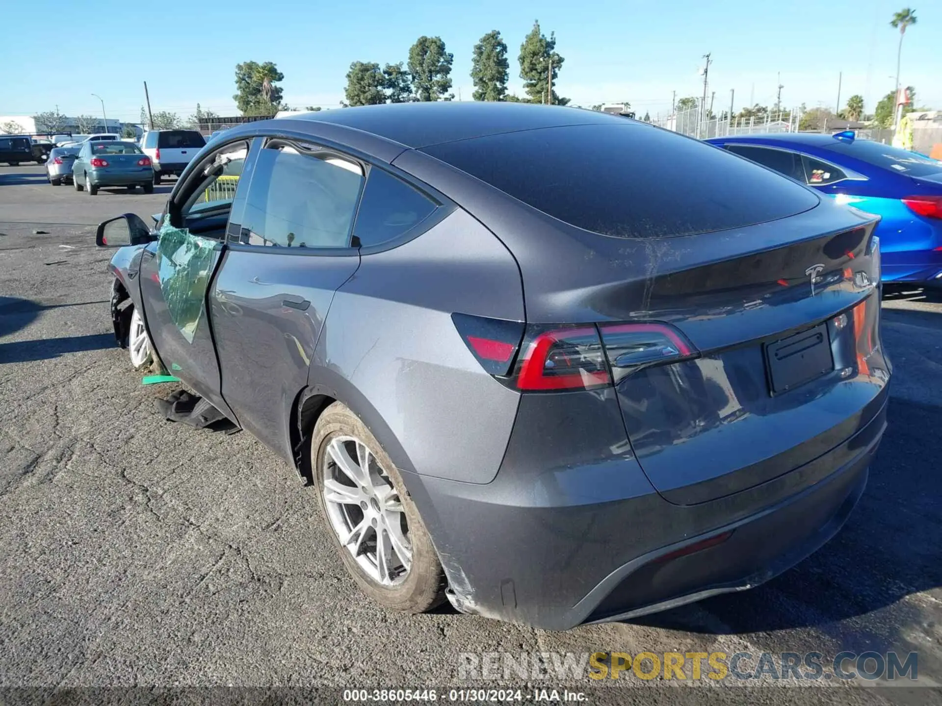 3 fotografías del automóvil dañado 7SAYGDEE9PF929533 TESLA MODEL Y 2023
