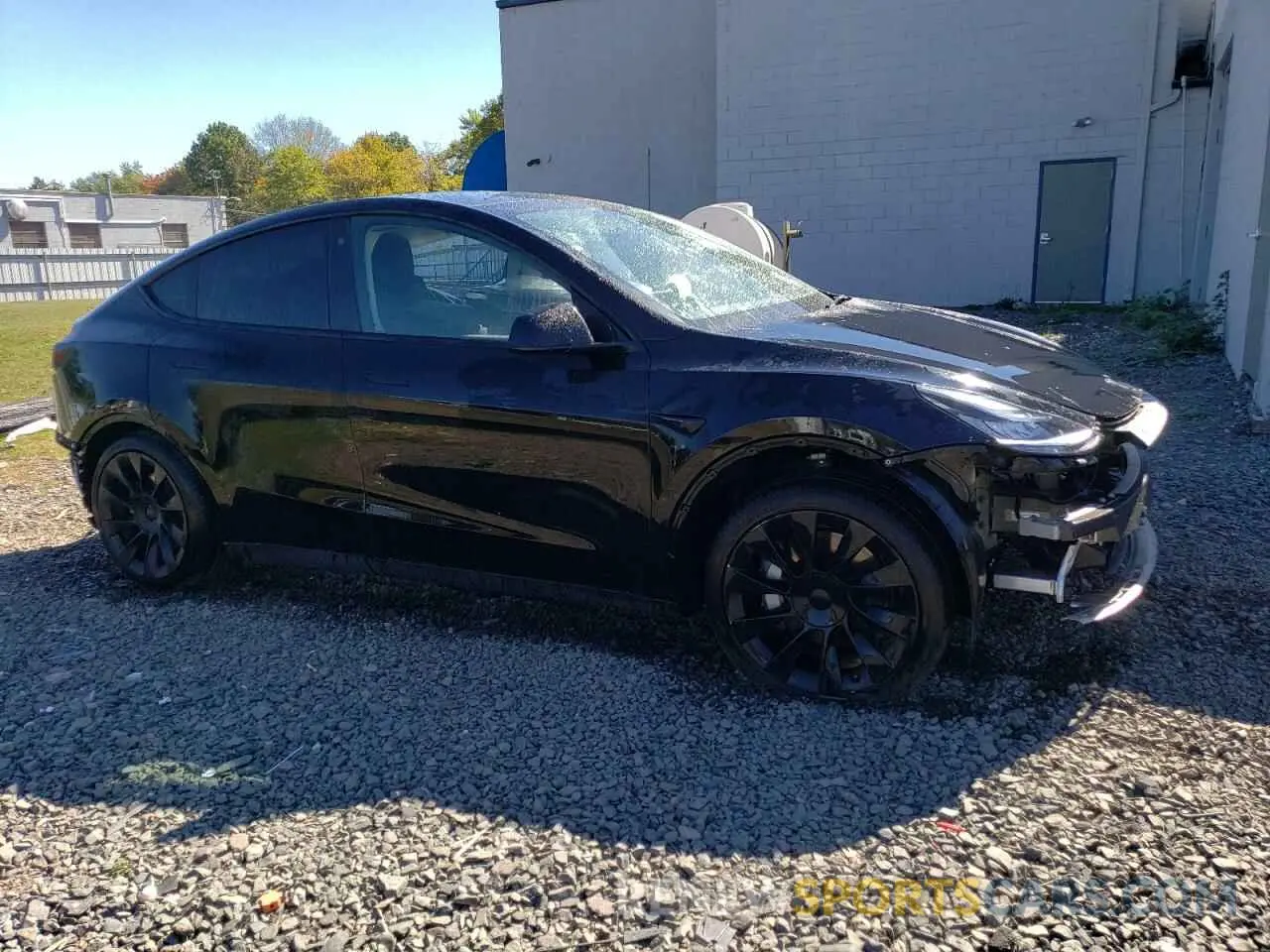 4 fotografías del automóvil dañado 7SAYGDEEXPA024036 TESLA MODEL Y 2023