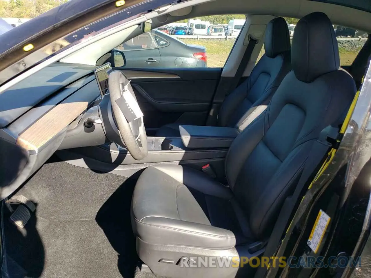 7 fotografías del automóvil dañado 7SAYGDEEXPA024036 TESLA MODEL Y 2023