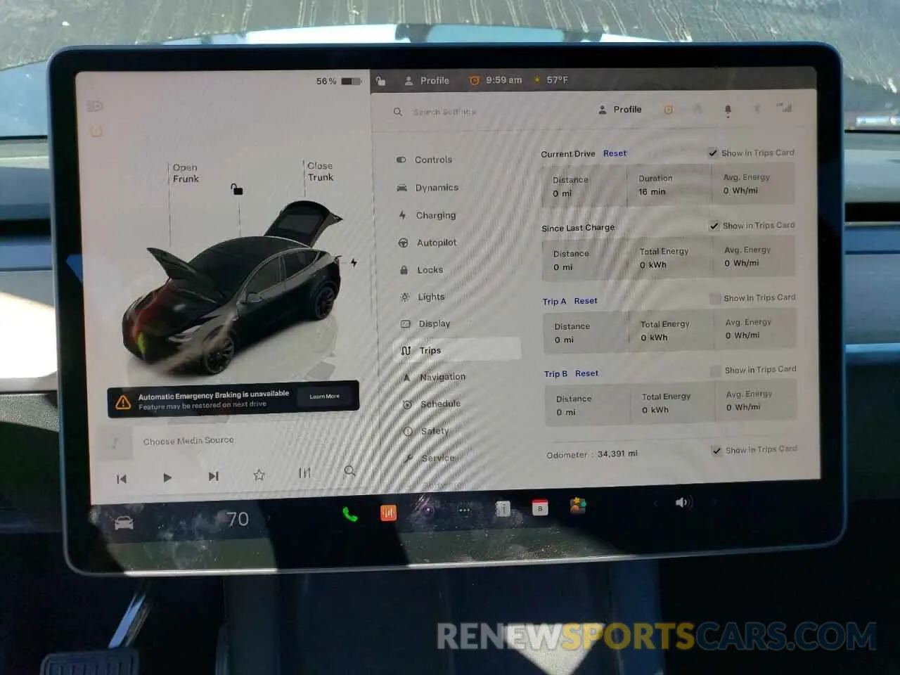 9 fotografías del automóvil dañado 7SAYGDEEXPA024036 TESLA MODEL Y 2023