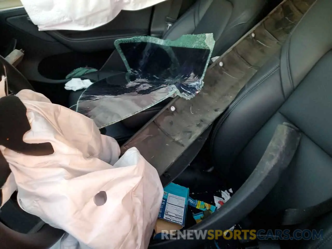 13 fotografías del automóvil dañado 7SAYGDEEXPA051933 TESLA MODEL Y 2023