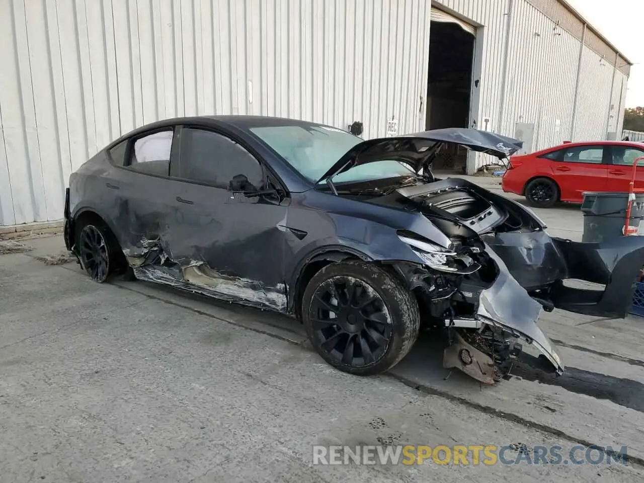 4 fotografías del automóvil dañado 7SAYGDEEXPA051933 TESLA MODEL Y 2023