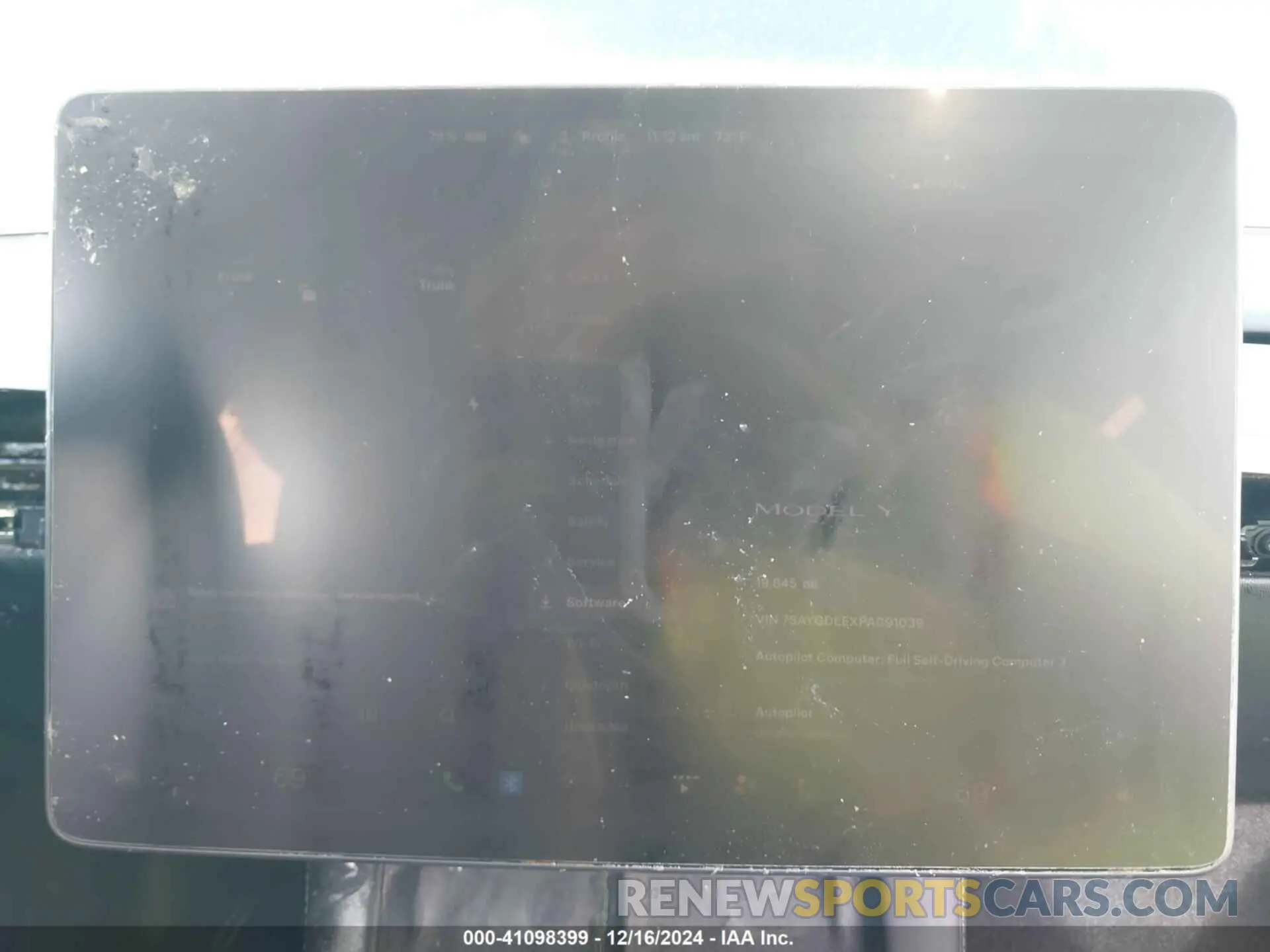 17 fotografías del automóvil dañado 7SAYGDEEXPA091039 TESLA MODEL Y 2023