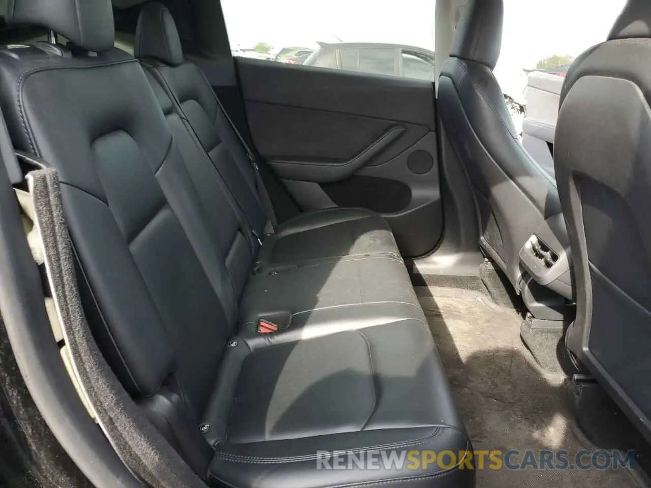 10 fotografías del automóvil dañado 7SAYGDEEXPA096418 TESLA MODEL Y 2023
