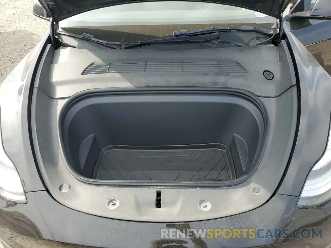 11 fotografías del automóvil dañado 7SAYGDEEXPA096418 TESLA MODEL Y 2023