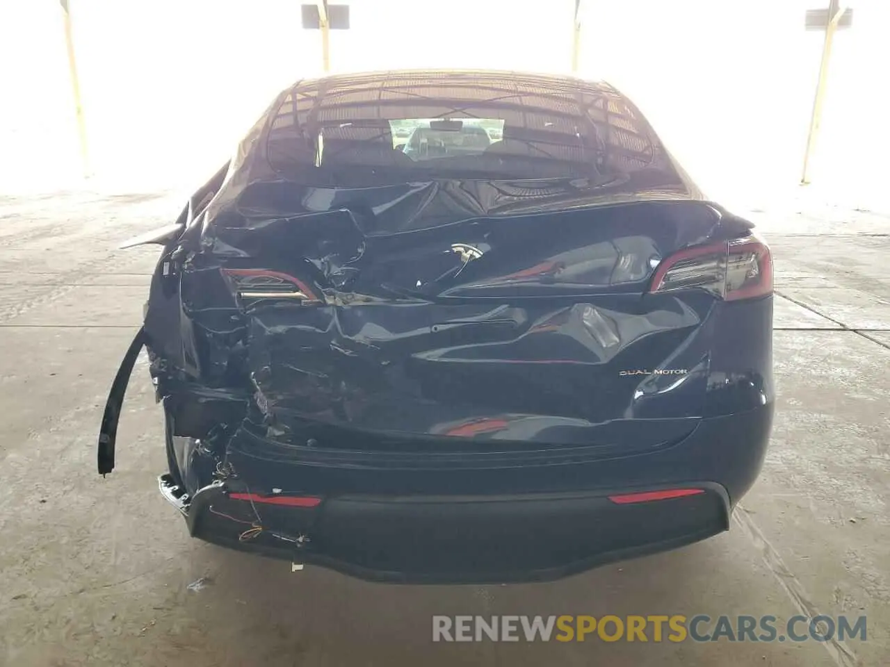 6 fotografías del automóvil dañado 7SAYGDEEXPA113329 TESLA MODEL Y 2023