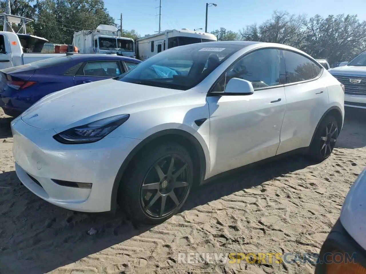 1 fotografías del automóvil dañado 7SAYGDEEXPA114111 TESLA MODEL Y 2023