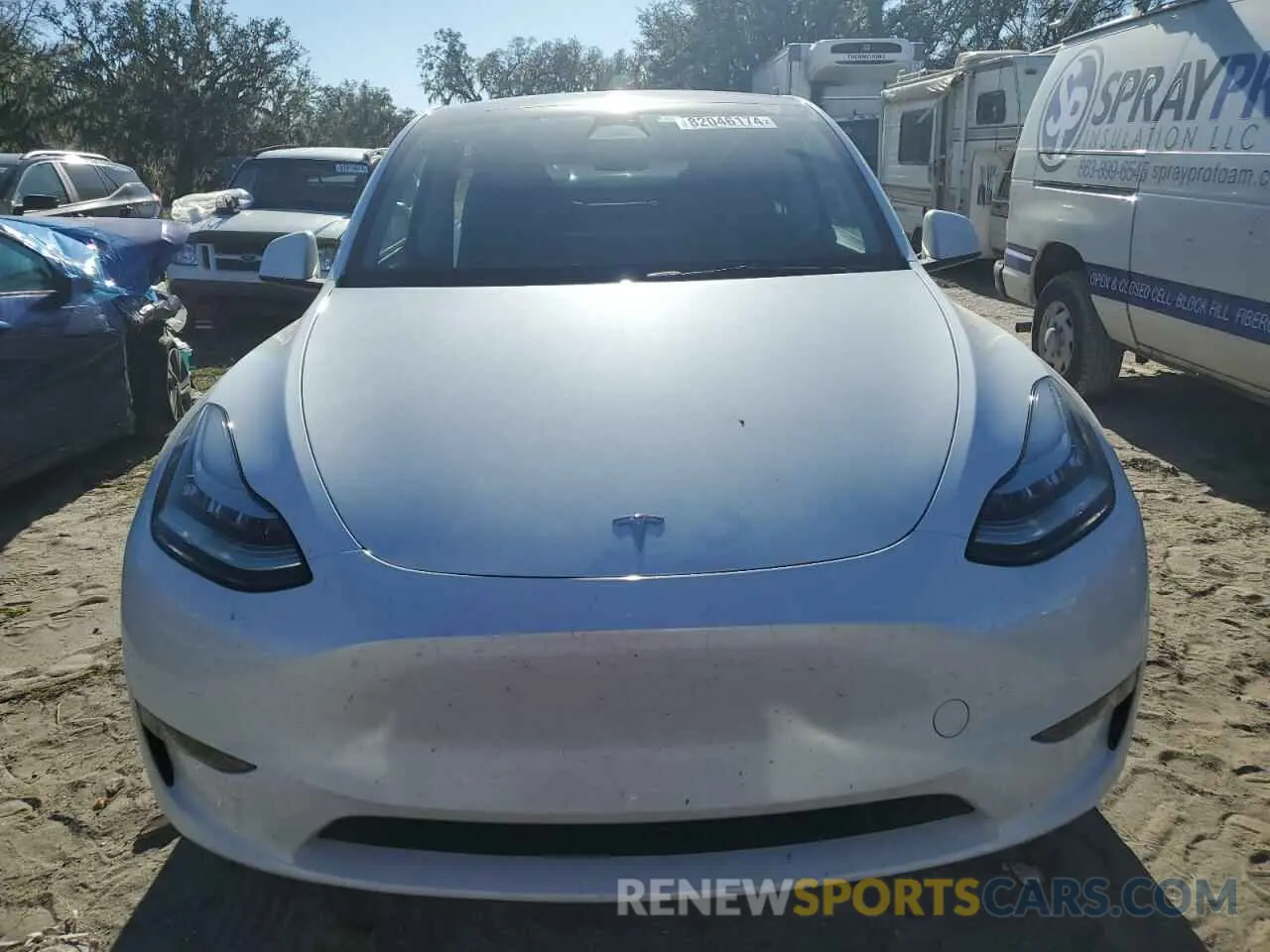 5 fotografías del automóvil dañado 7SAYGDEEXPA114111 TESLA MODEL Y 2023
