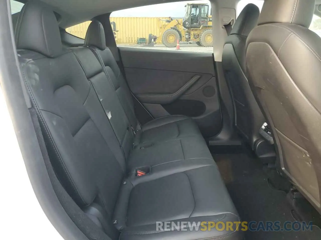 10 fotografías del automóvil dañado 7SAYGDEEXPA114884 TESLA MODEL Y 2023