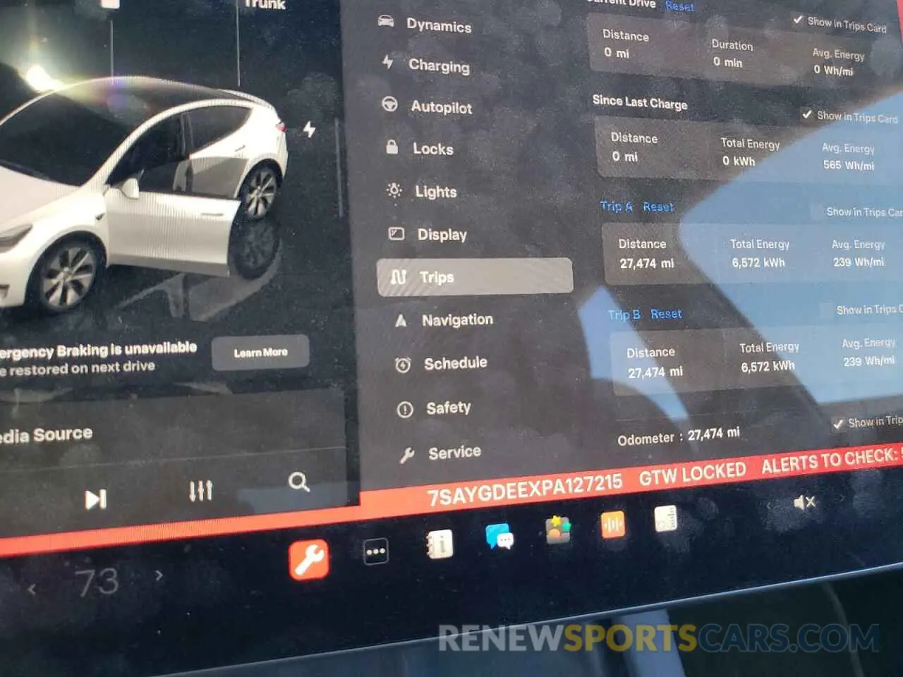 9 fotografías del automóvil dañado 7SAYGDEEXPA127215 TESLA MODEL Y 2023