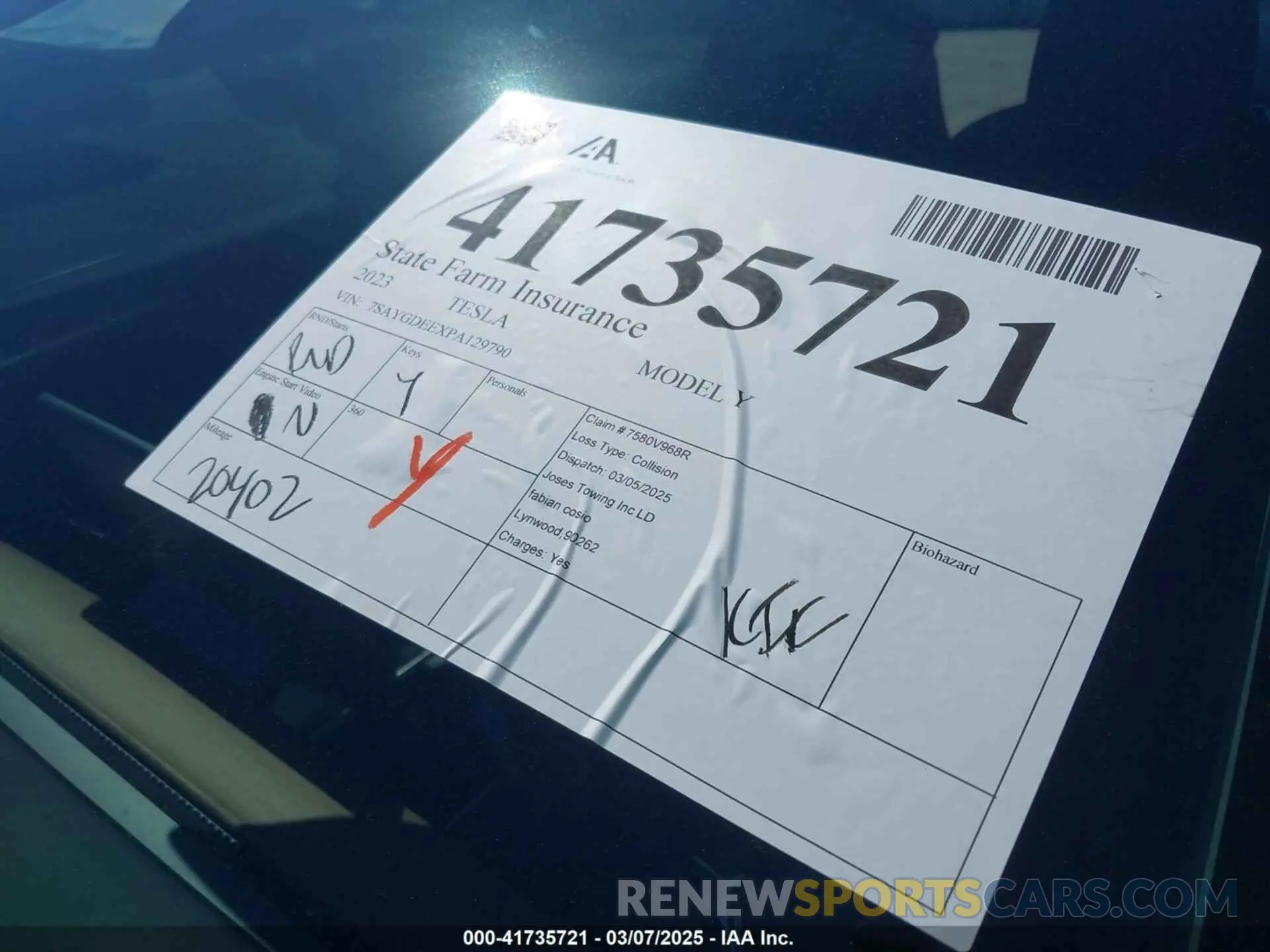 20 fotografías del automóvil dañado 7SAYGDEEXPA129790 TESLA MODEL Y 2023