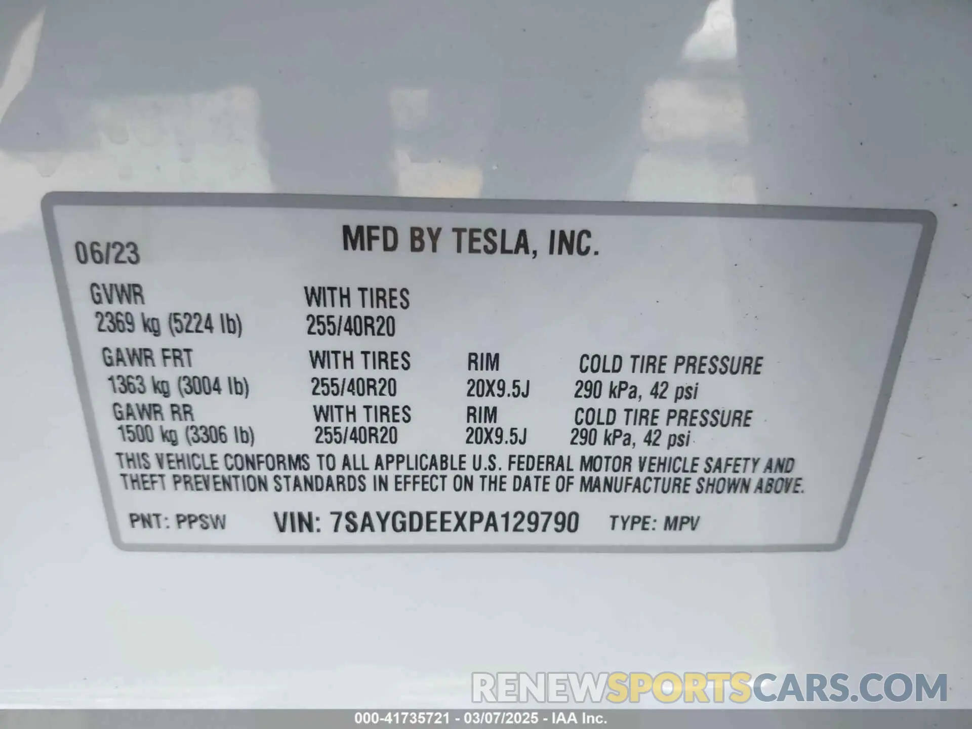 9 fotografías del automóvil dañado 7SAYGDEEXPA129790 TESLA MODEL Y 2023