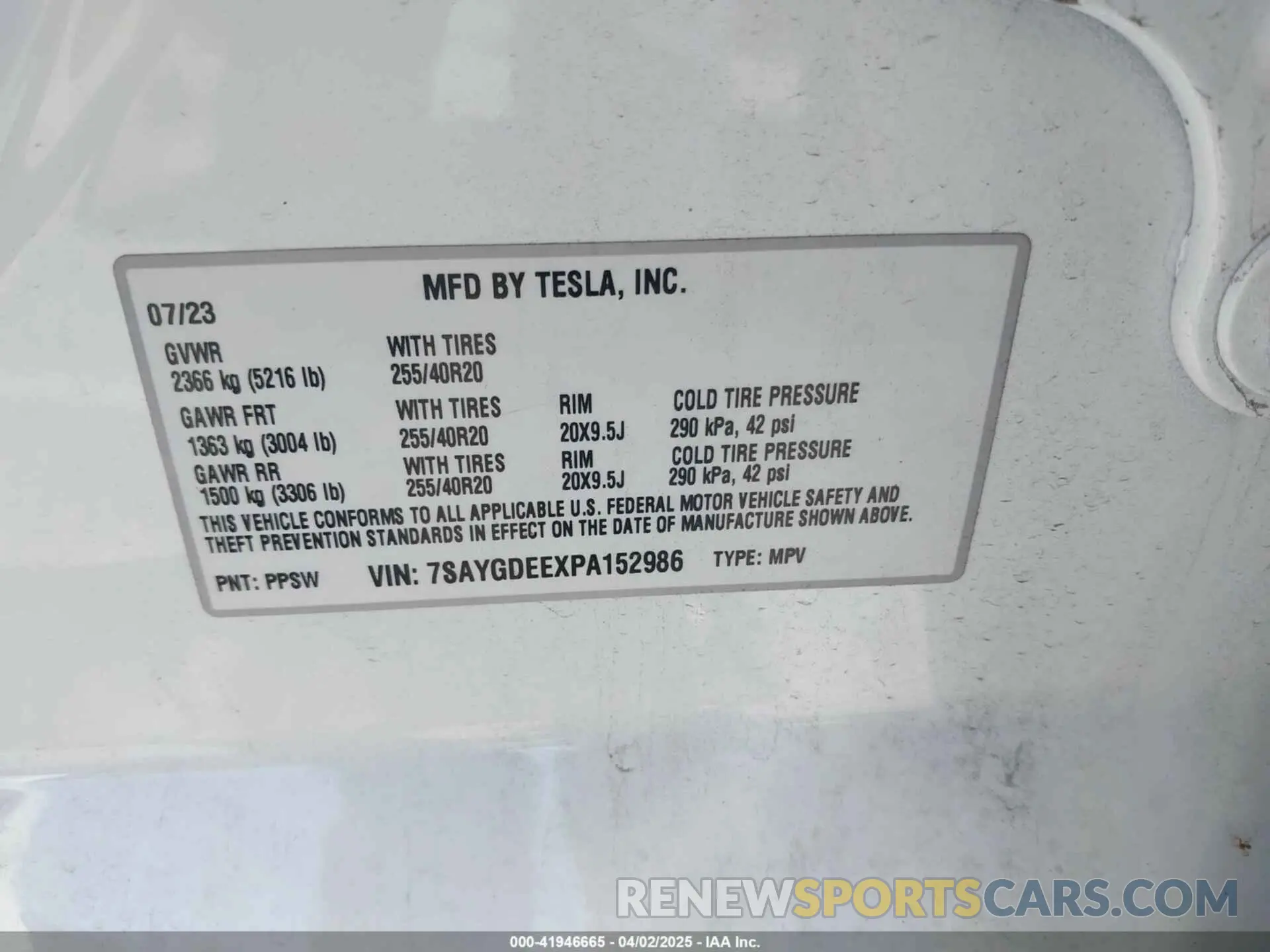 9 fotografías del automóvil dañado 7SAYGDEEXPA152986 TESLA MODEL Y 2023